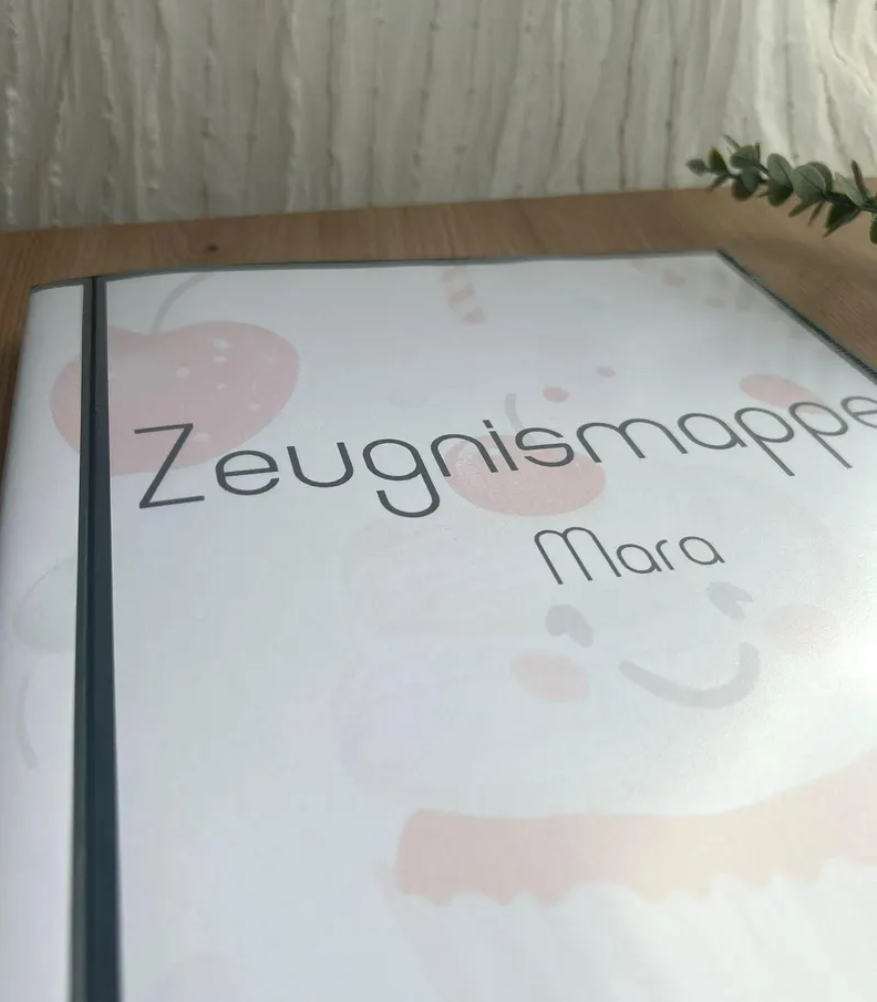 Zeugnismappe personalisiert | Hardcover Muffin Design