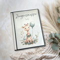 Personalisierte Zeugnismappe Emily mit Giraffe – Hardcover mit Name des Kindes, handgemacht in Bayern